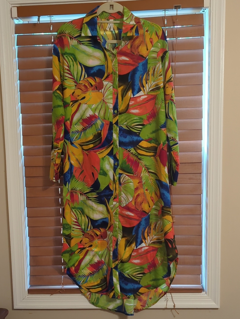 Live 4 Truth Multicolor Tropical Print Button-Front Top